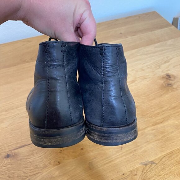 Frye ‘Sam’ Leather Chukka Boots 3482295 | Black | Size 8